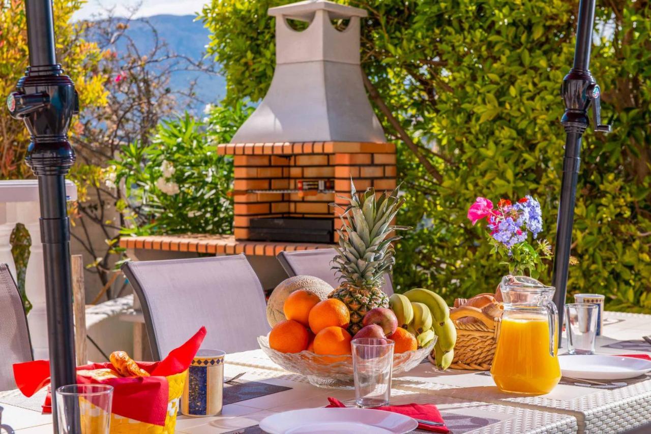 Villa Limones กัลเป ภายนอก รูปภาพ