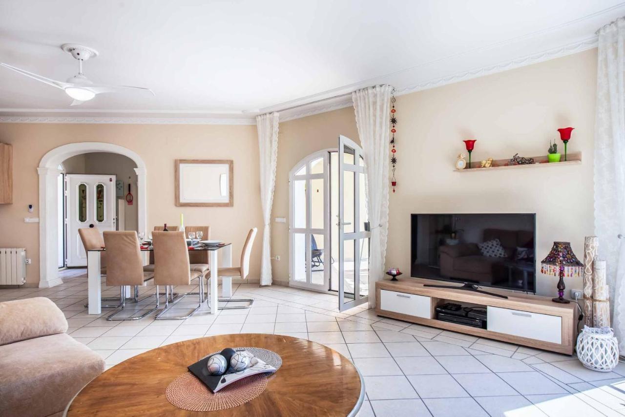 Villa Limones กัลเป ภายนอก รูปภาพ